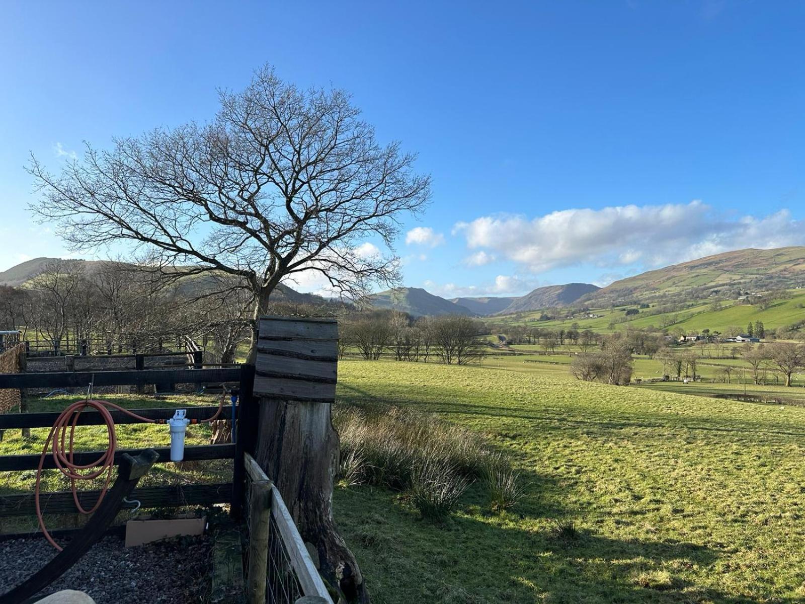 The Retreat Villa Llanrhaeadr-ym-Mochnant Buitenkant foto