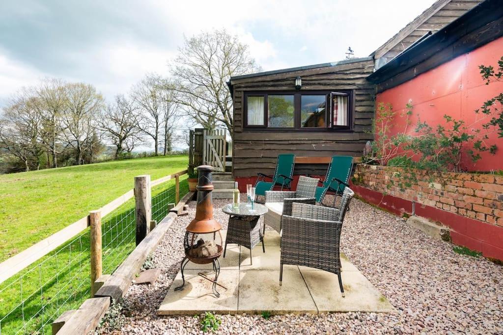 The Retreat Villa Llanrhaeadr-ym-Mochnant Buitenkant foto